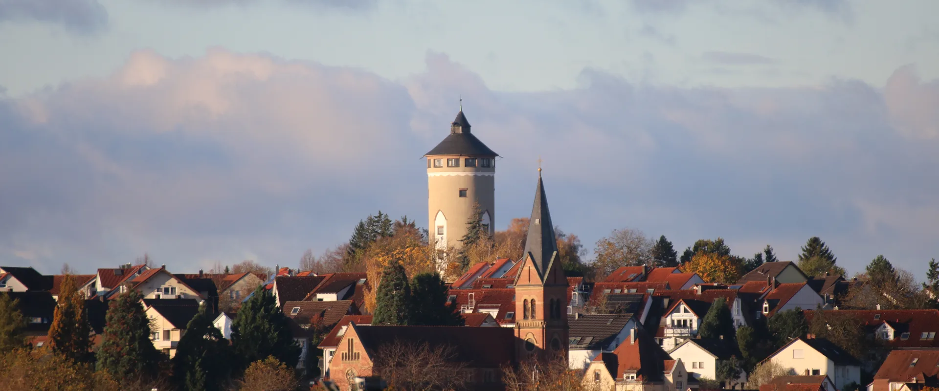 Stadtansicht Heilbronn mit Wasserturm – Bodenrichtwertzonen im Stadtkreis